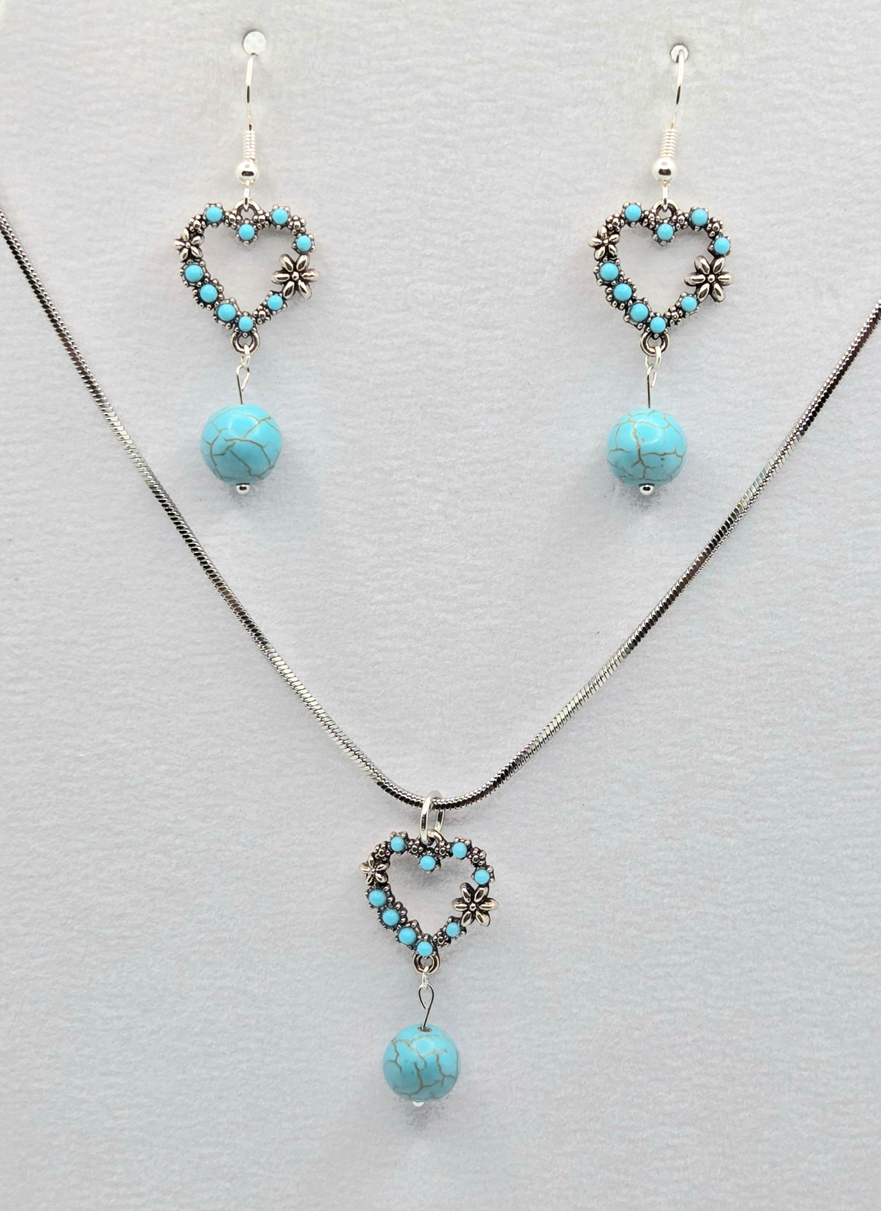 JUST FOR FUN BUNDLE: Terrific Turquoise Necklace & Earrings Set