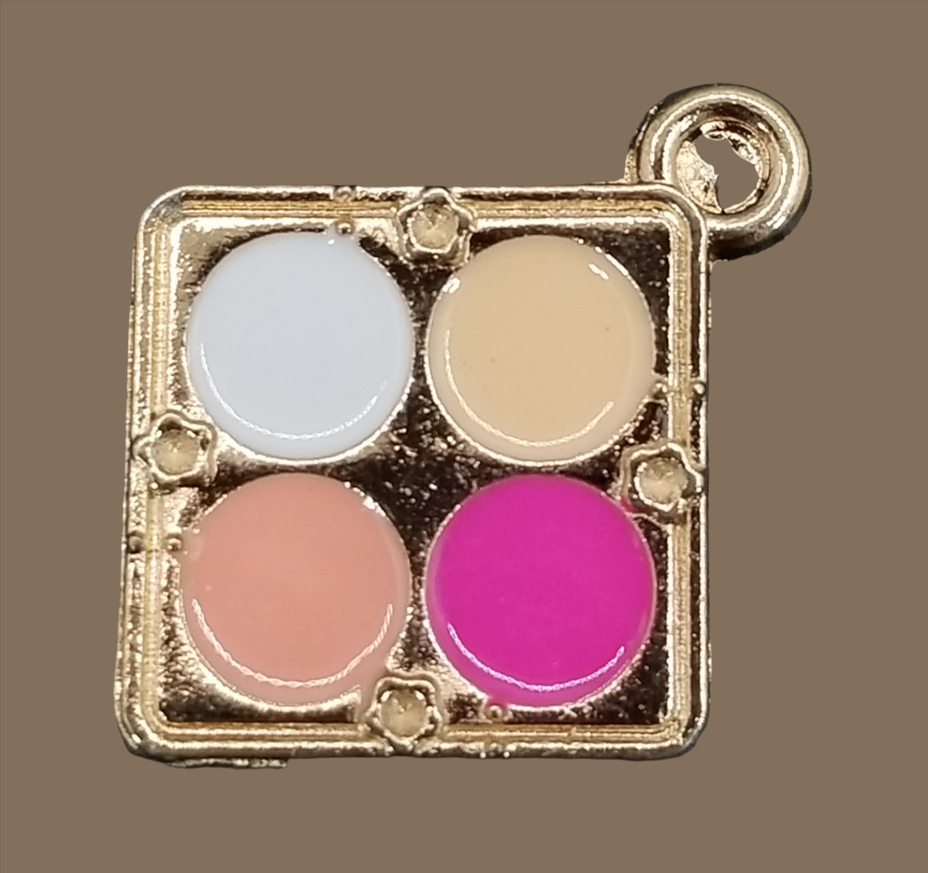 Charming Makeup Palette in Gold Tone Dangle